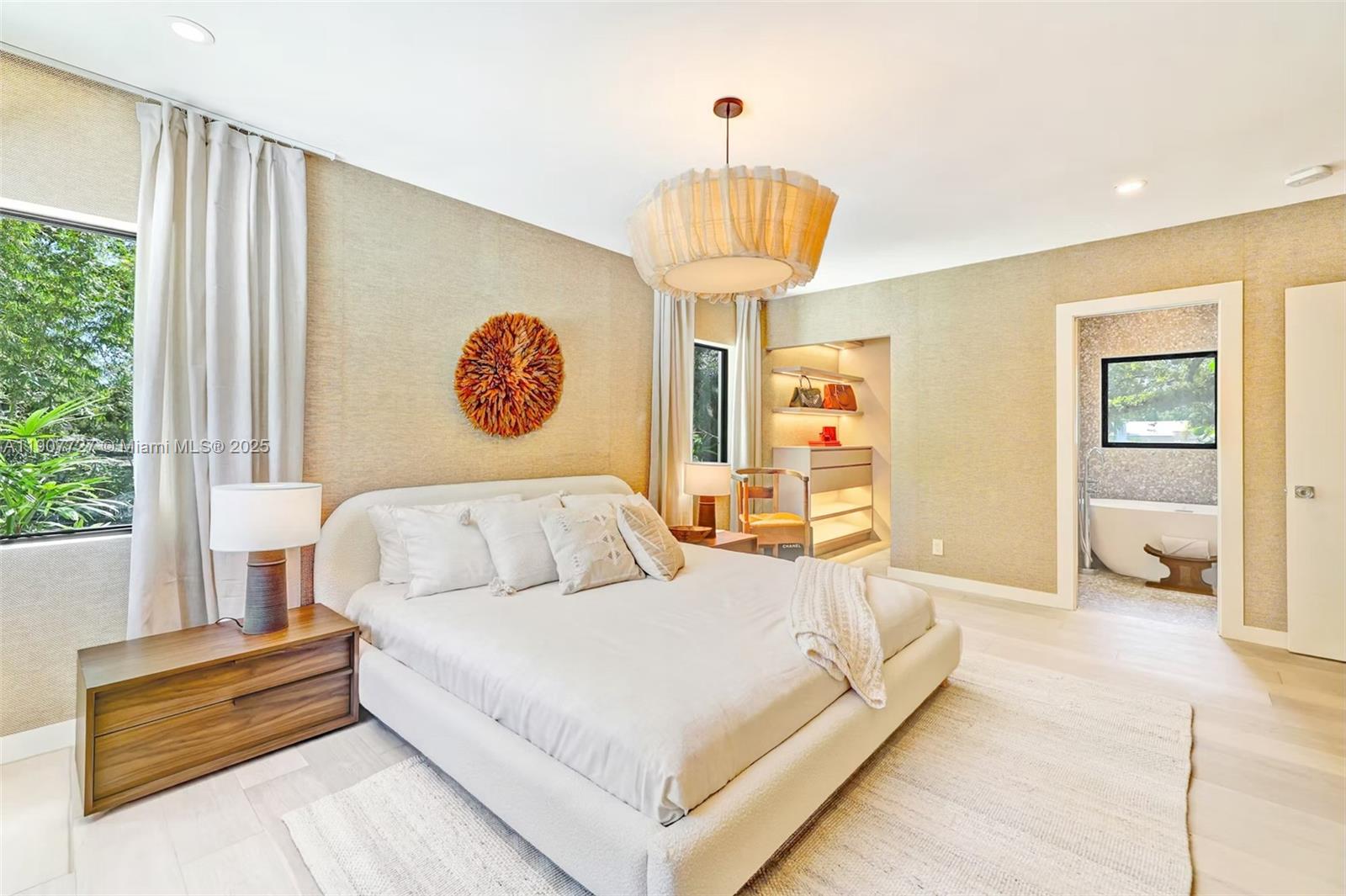 MIAMI SHORES SEC 3 - Residential