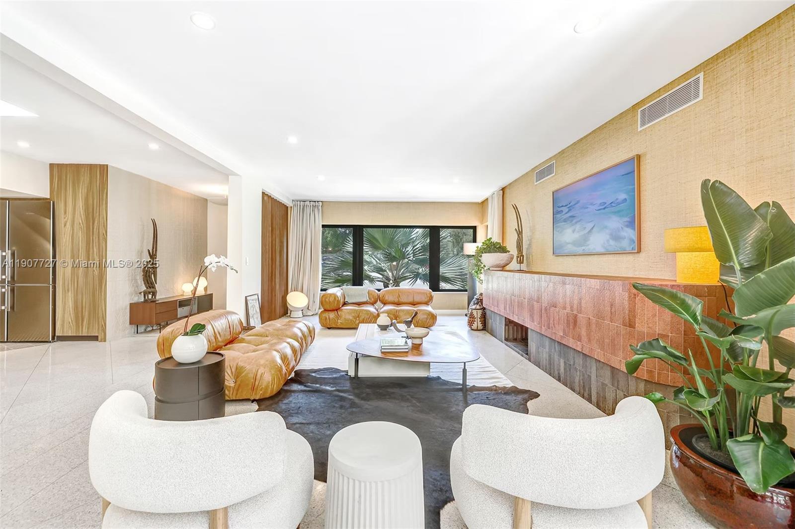 MIAMI SHORES SEC 3 - Residential