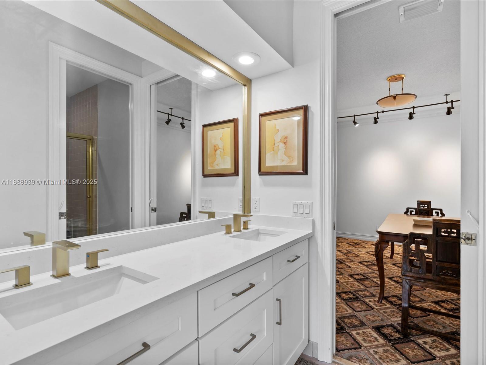 WINDMILL RANCH ESTATES - Residential