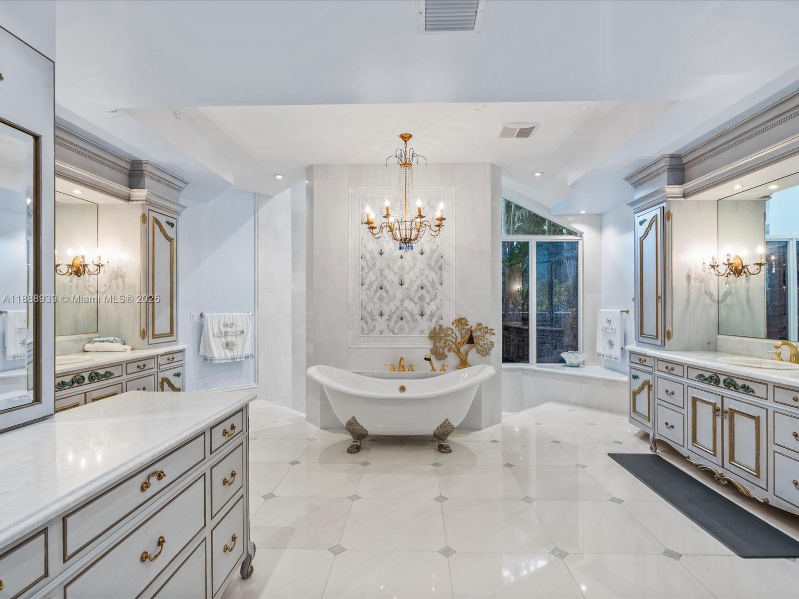 WINDMILL RANCH ESTATES - Residential