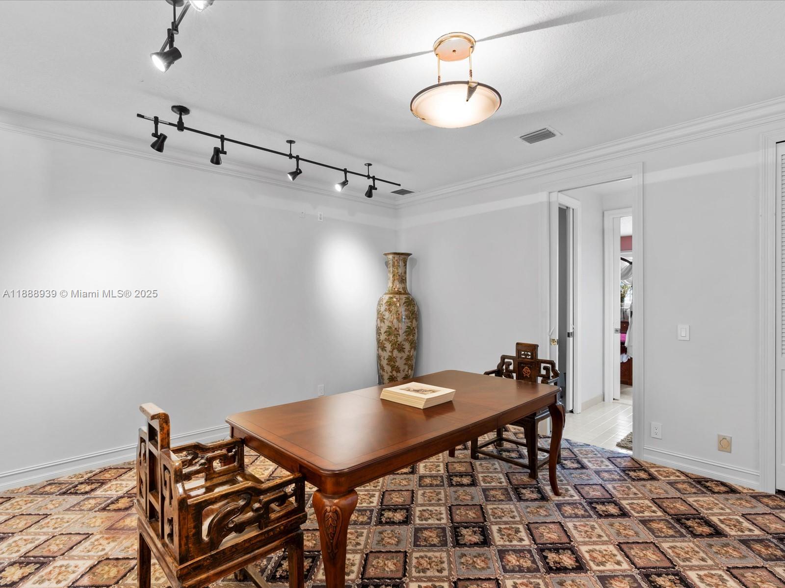 WINDMILL RANCH ESTATES - Residential