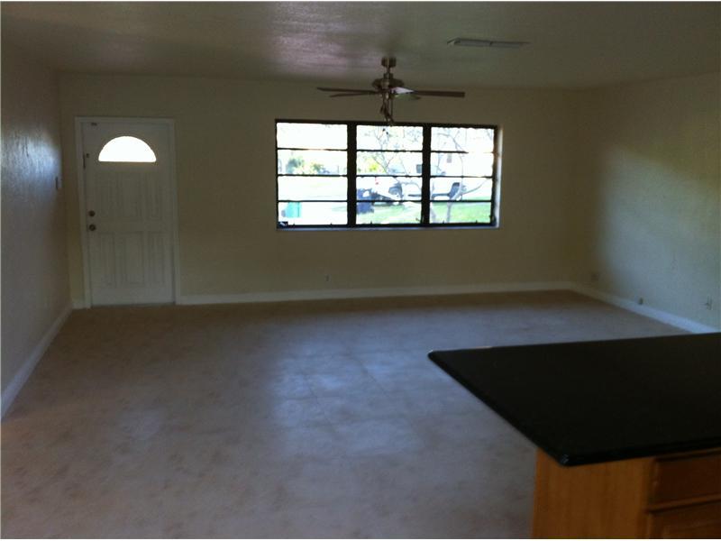 ENGELWOOD ESTS - Residential Lease