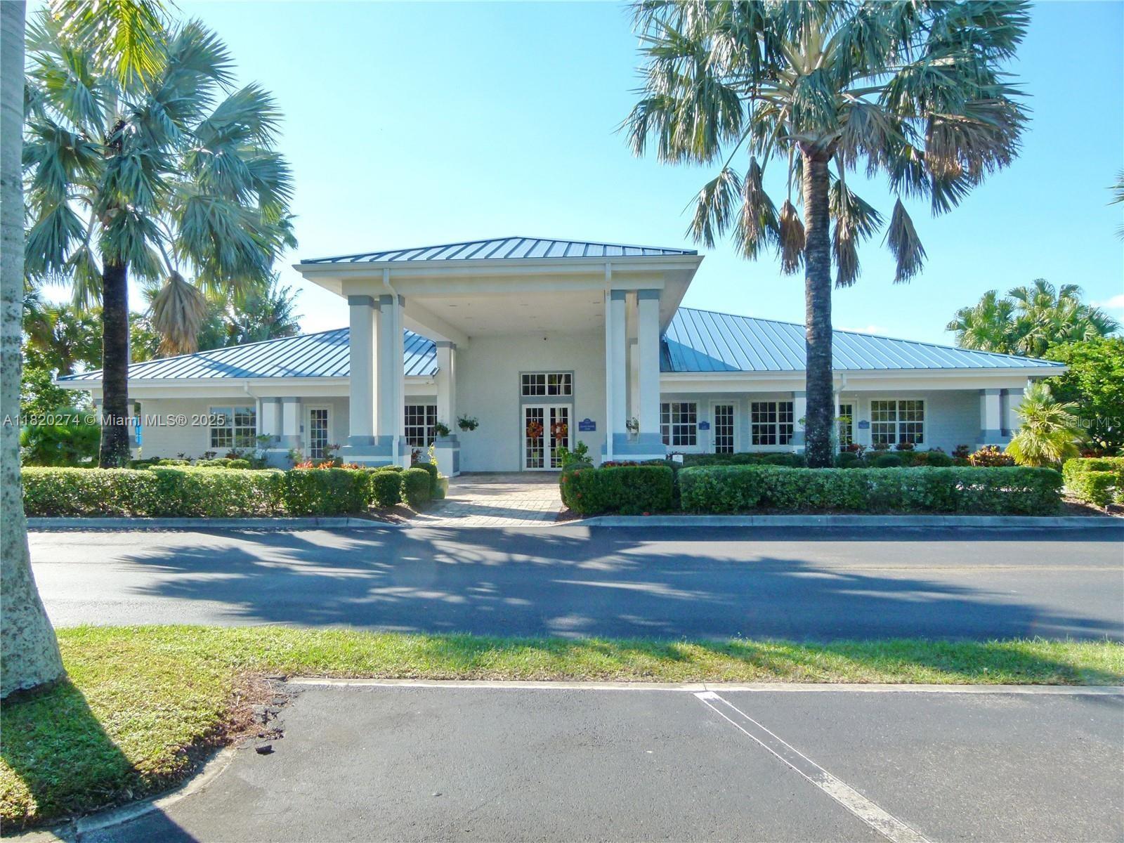 Silver Palms RV Resort - Land