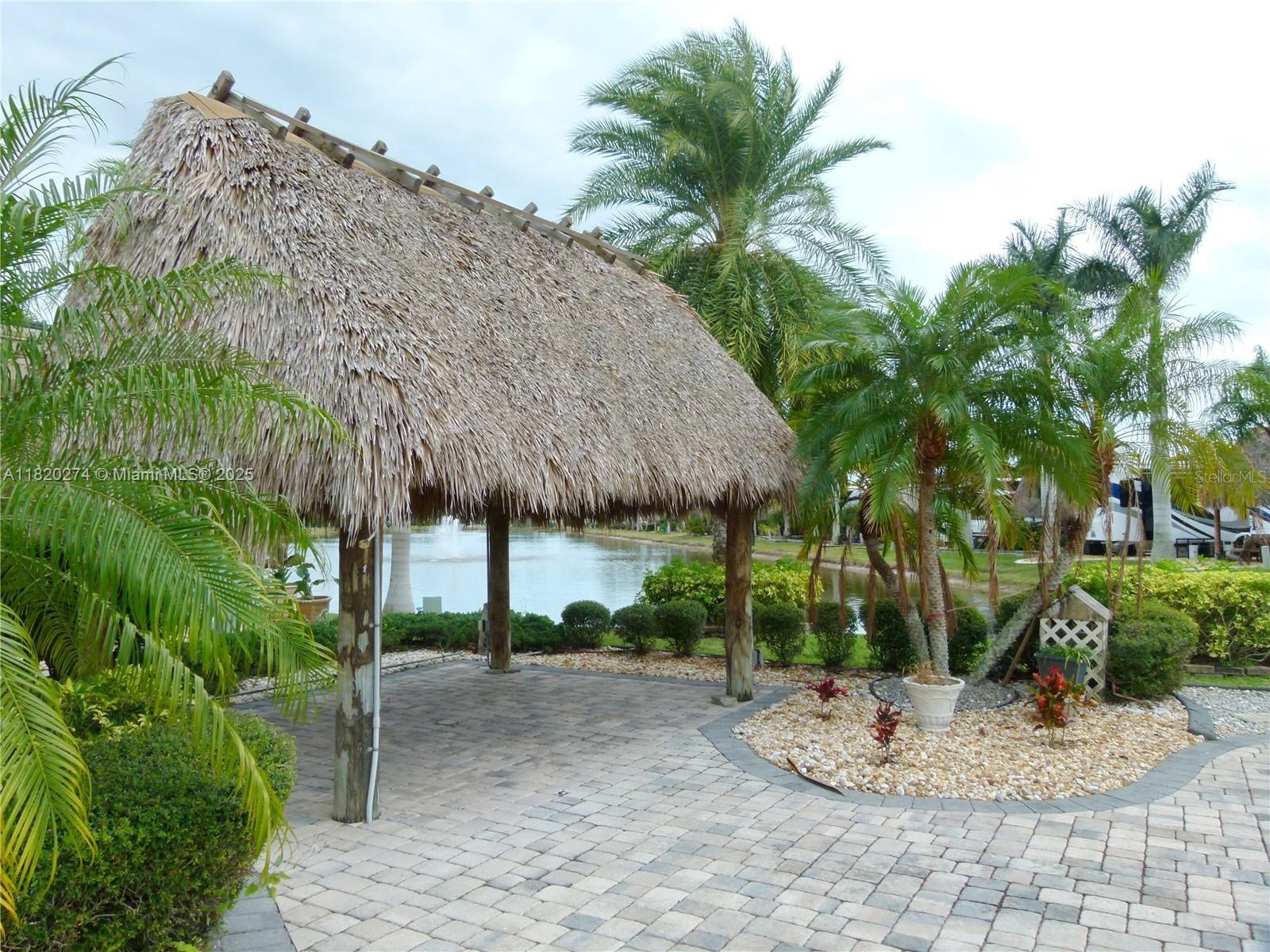 Silver Palms RV Resort - Land