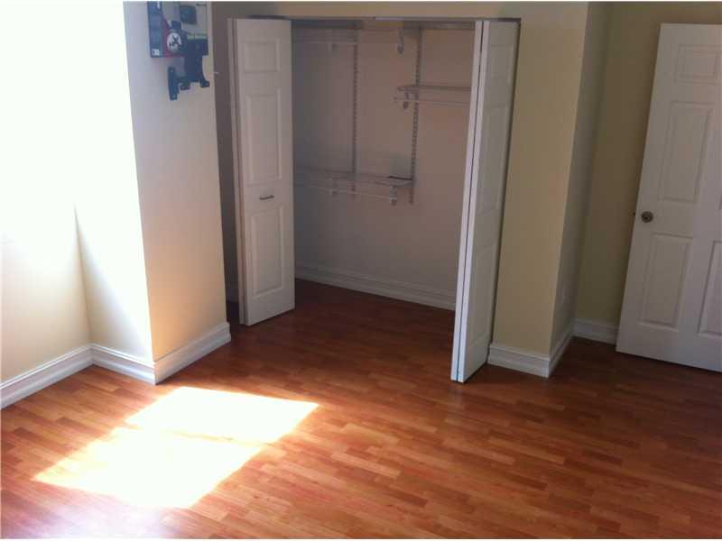 MADISON DOWNTOWN CONDO - Residential Lease