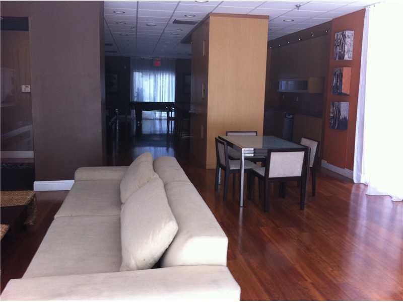 MADISON DOWNTOWN CONDO - Residential Lease