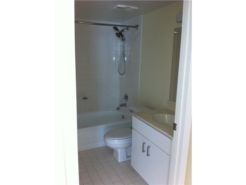 MADISON DOWNTOWN CONDO - Residential Lease