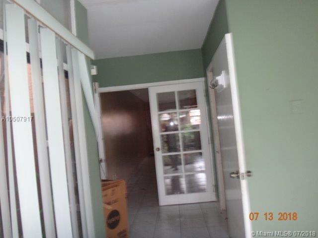 THE PARK TOWNHOMES CONDO - Residential