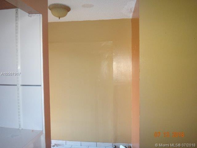 THE PARK TOWNHOMES CONDO - Residential