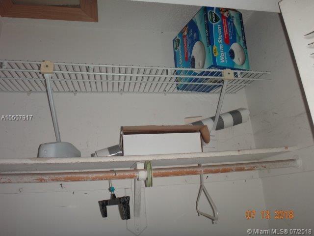 THE PARK TOWNHOMES CONDO - Residential