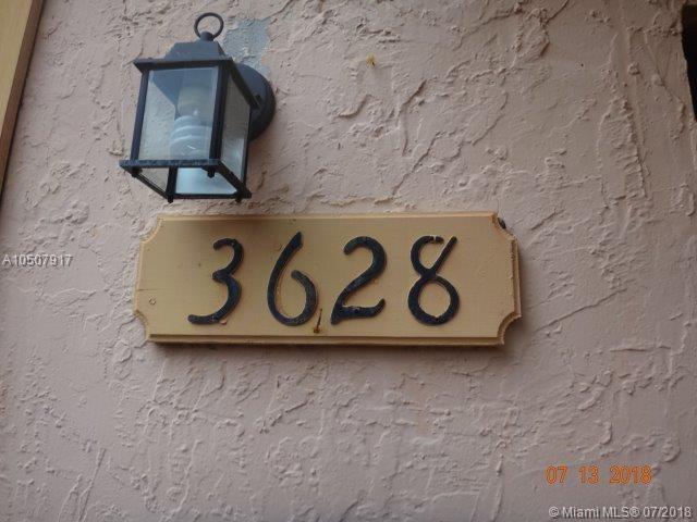 THE PARK TOWNHOMES CONDO - Residential