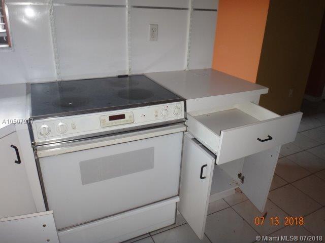 THE PARK TOWNHOMES CONDO - Residential