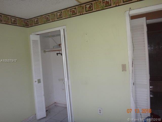 THE PARK TOWNHOMES CONDO - Residential