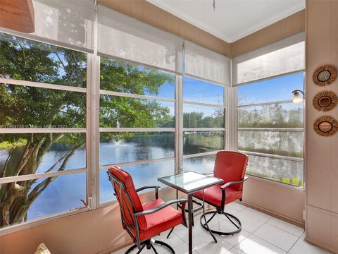 A home in Lauderdale Lakes