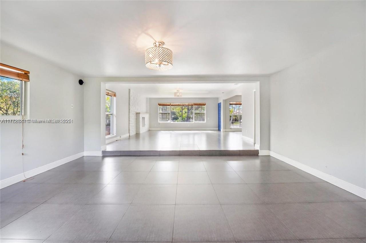145 NE 110th St