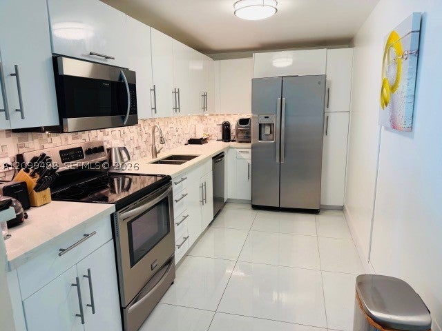 7501 E Treasure Dr 7D