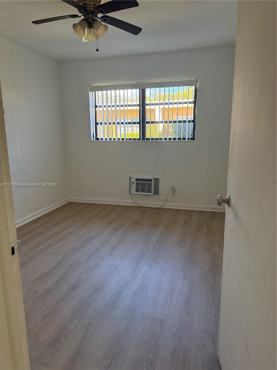 PEMBROKE ARMS CONDO APTS - Residential Lease