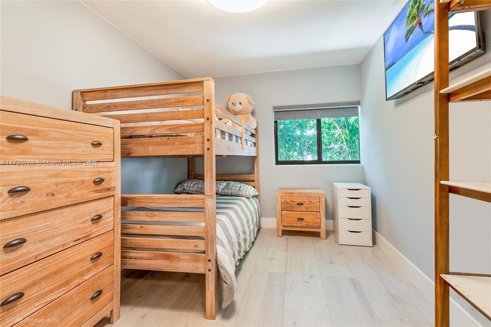 RIVER ESTATES - Residential