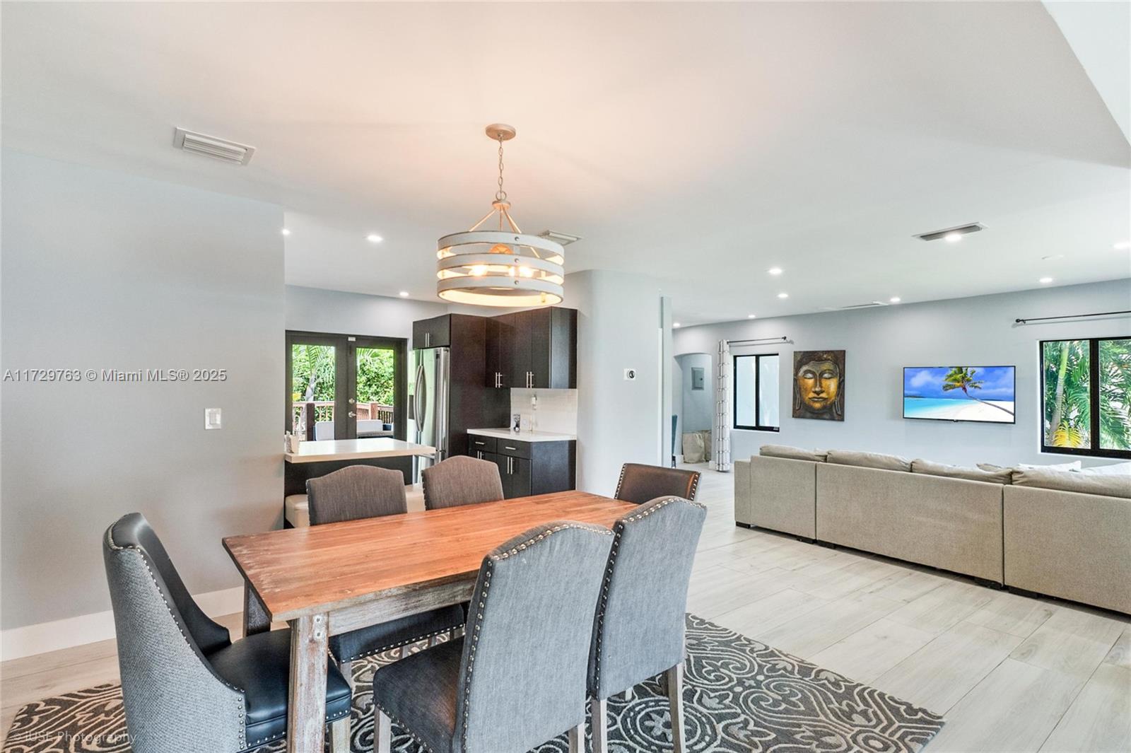 RIVER ESTATES - Residential