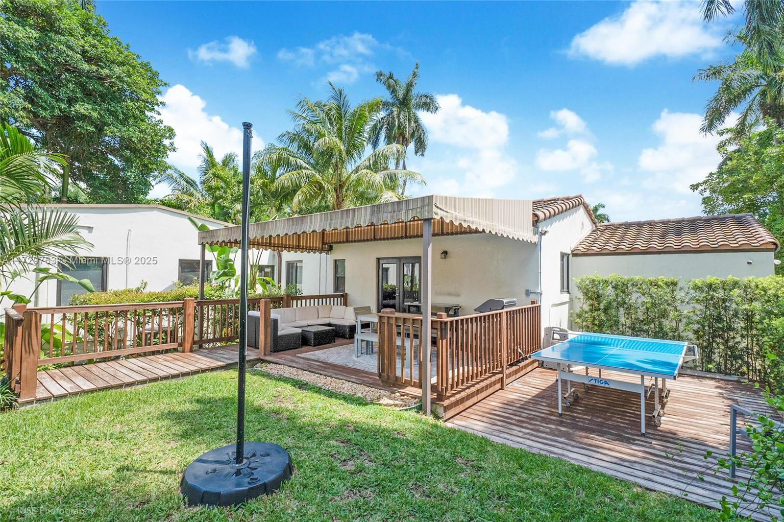 RIVER ESTATES - Residential