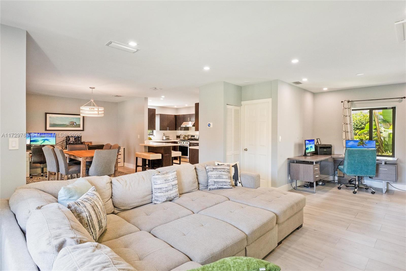 RIVER ESTATES - Residential