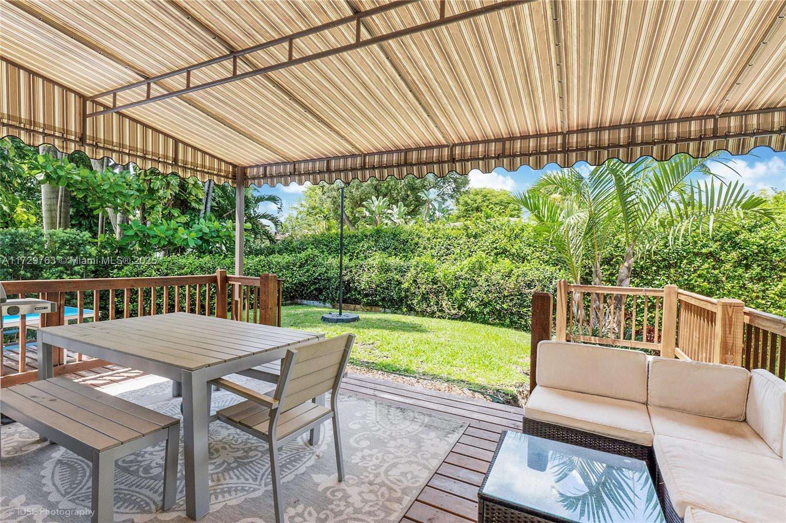 RIVER ESTATES - Residential