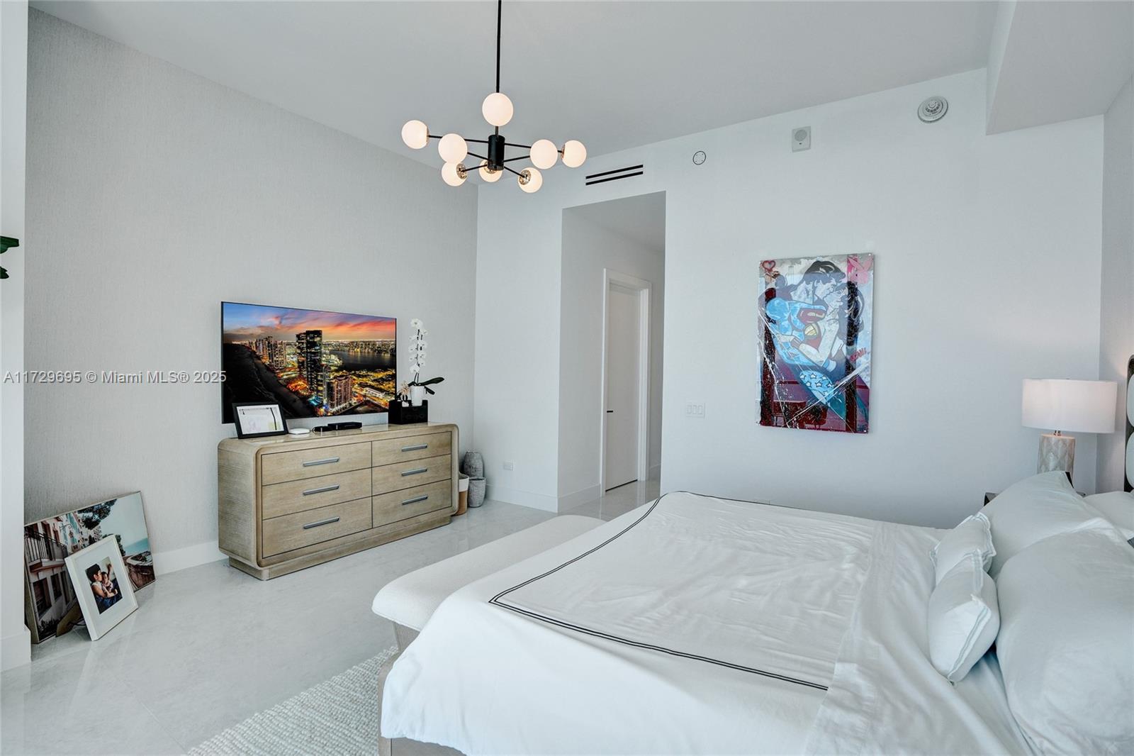 NORTH BISCAYNE BEACH AMEN - Residential