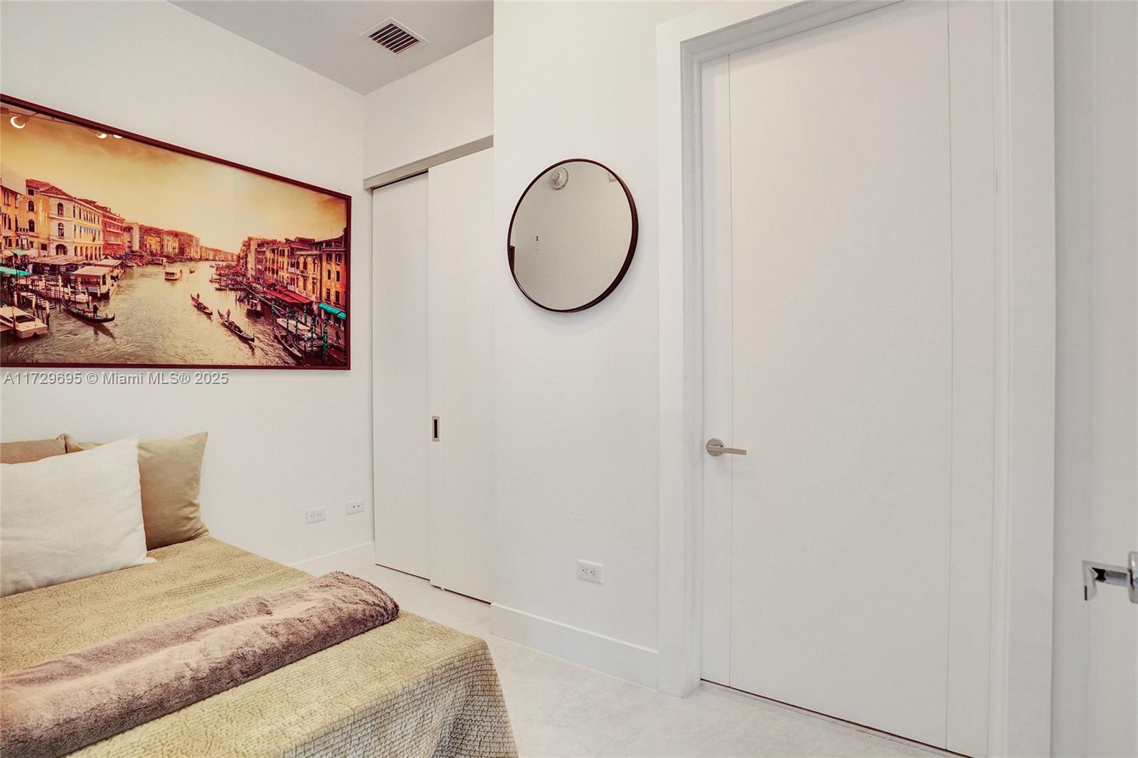 NORTH BISCAYNE BEACH AMEN - Residential