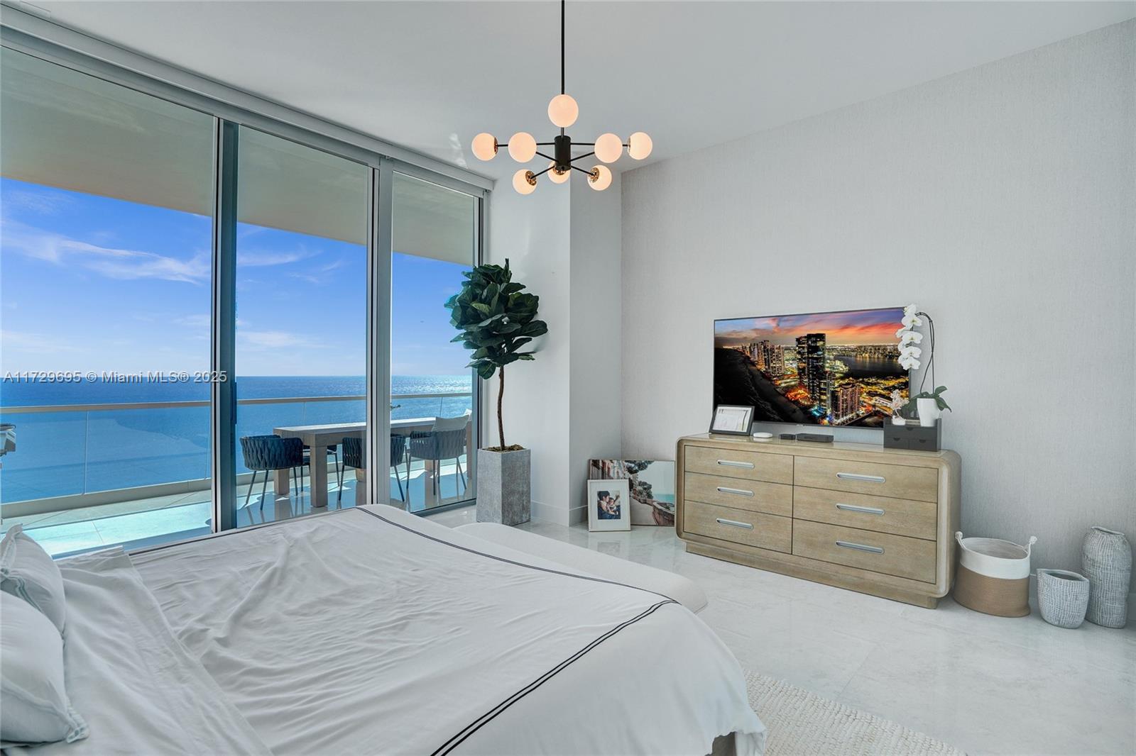 NORTH BISCAYNE BEACH AMEN - Residential