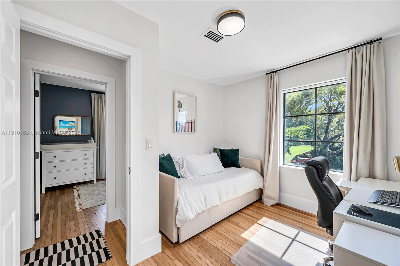 NEW SHENANDOAH - Residential Lease