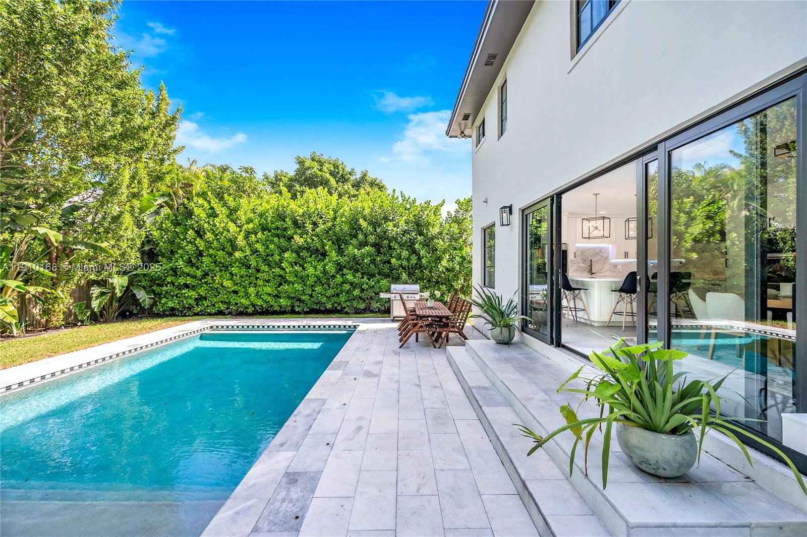 NEW SHENANDOAH - Residential Lease