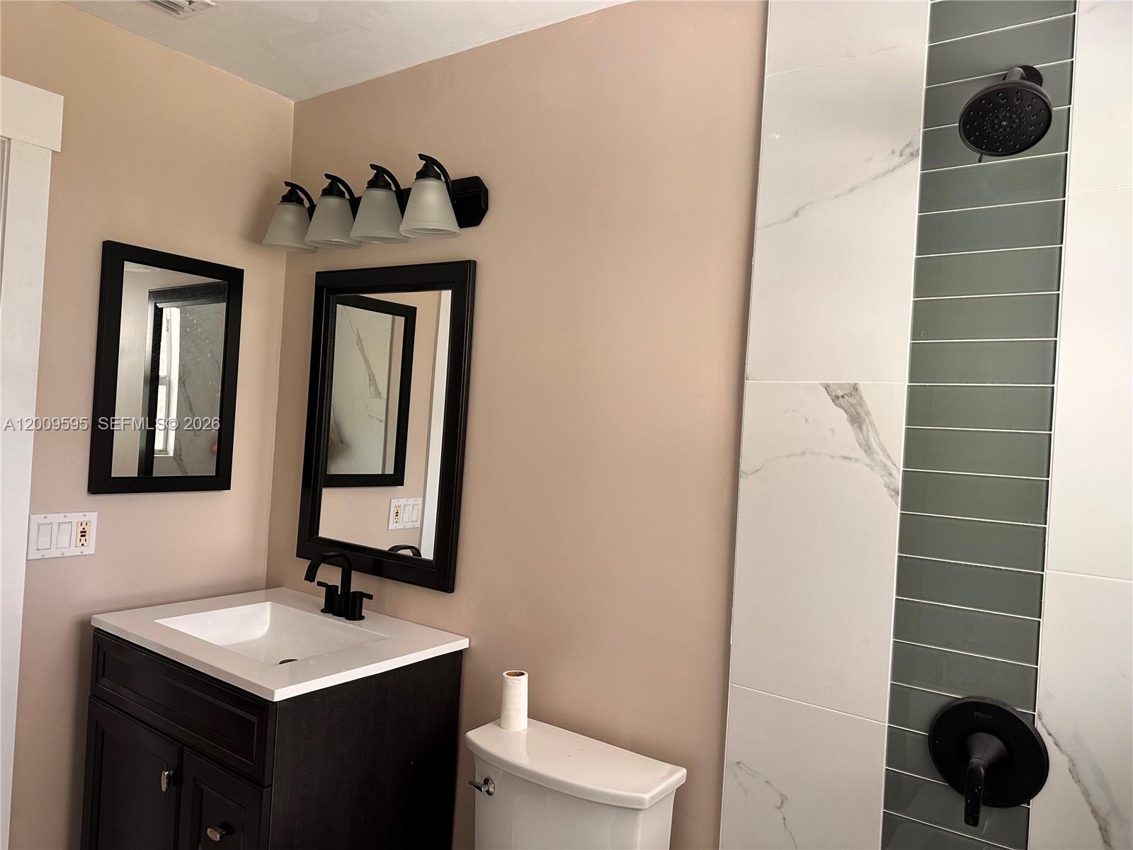 PALM BEACH CABANA COLONY - Residential