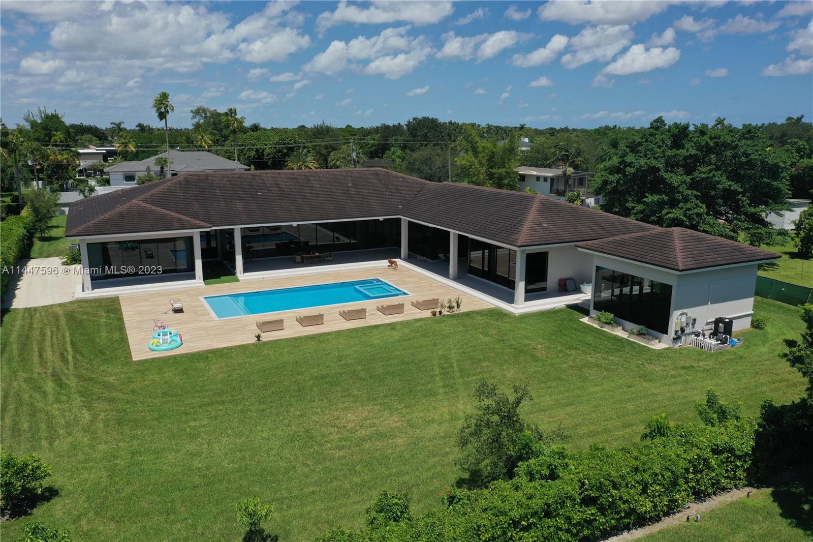 MILLER DRIVE ESTATES - Residential