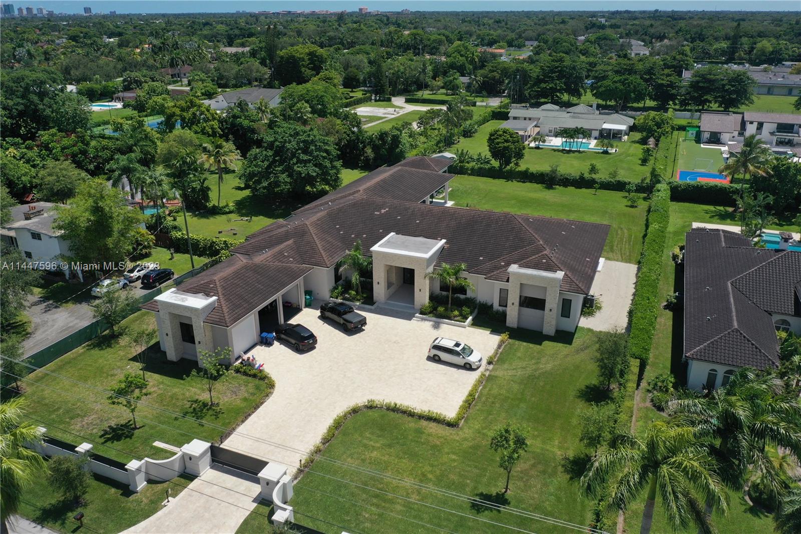 MILLER DRIVE ESTATES - Residential