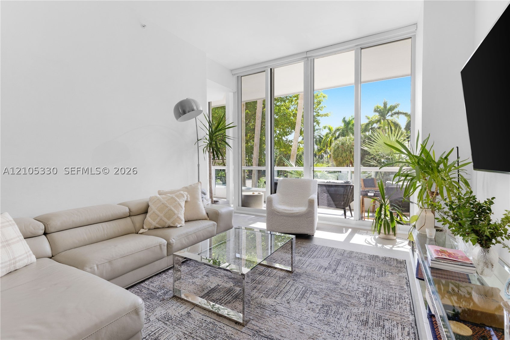 21205 Yacht Club Dr 304