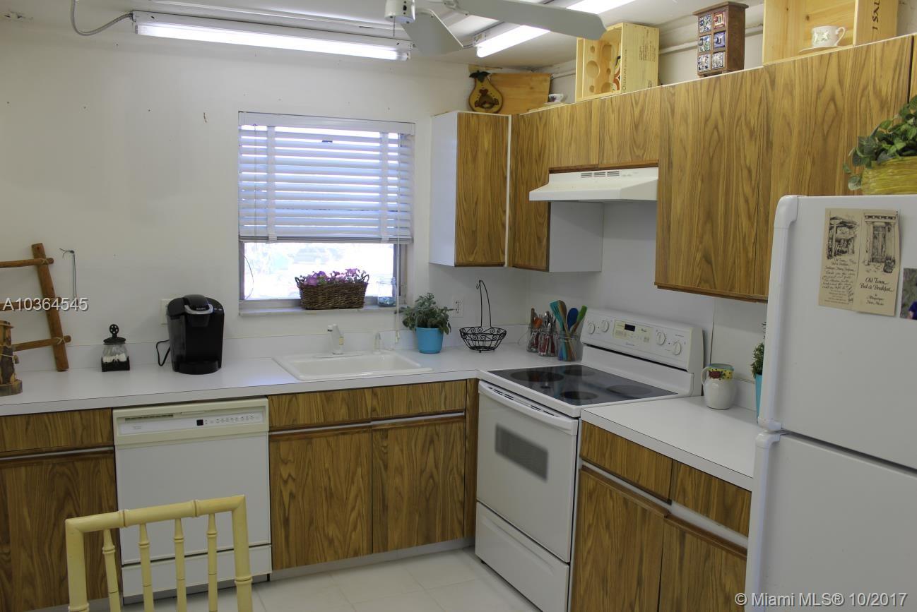 HOLIDAY SPRINGS VILLAGE 6 - Residential