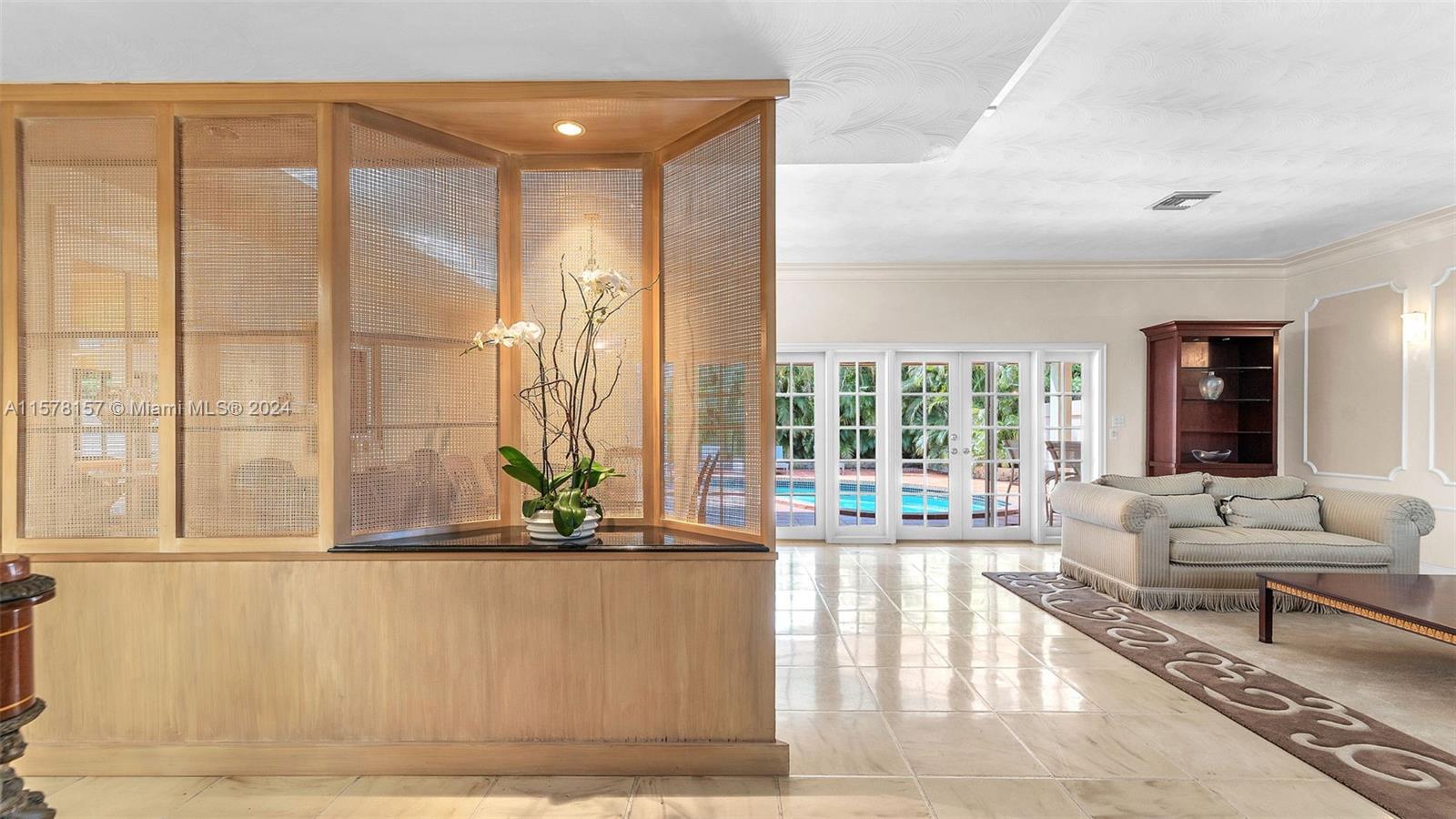 BAY HEIGHTS - Residential