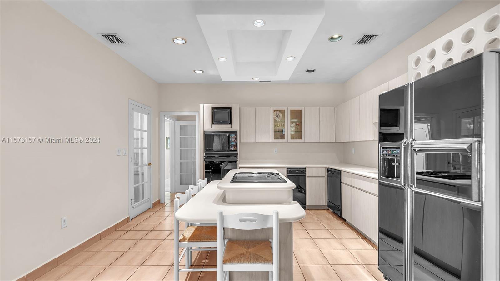 BAY HEIGHTS - Residential