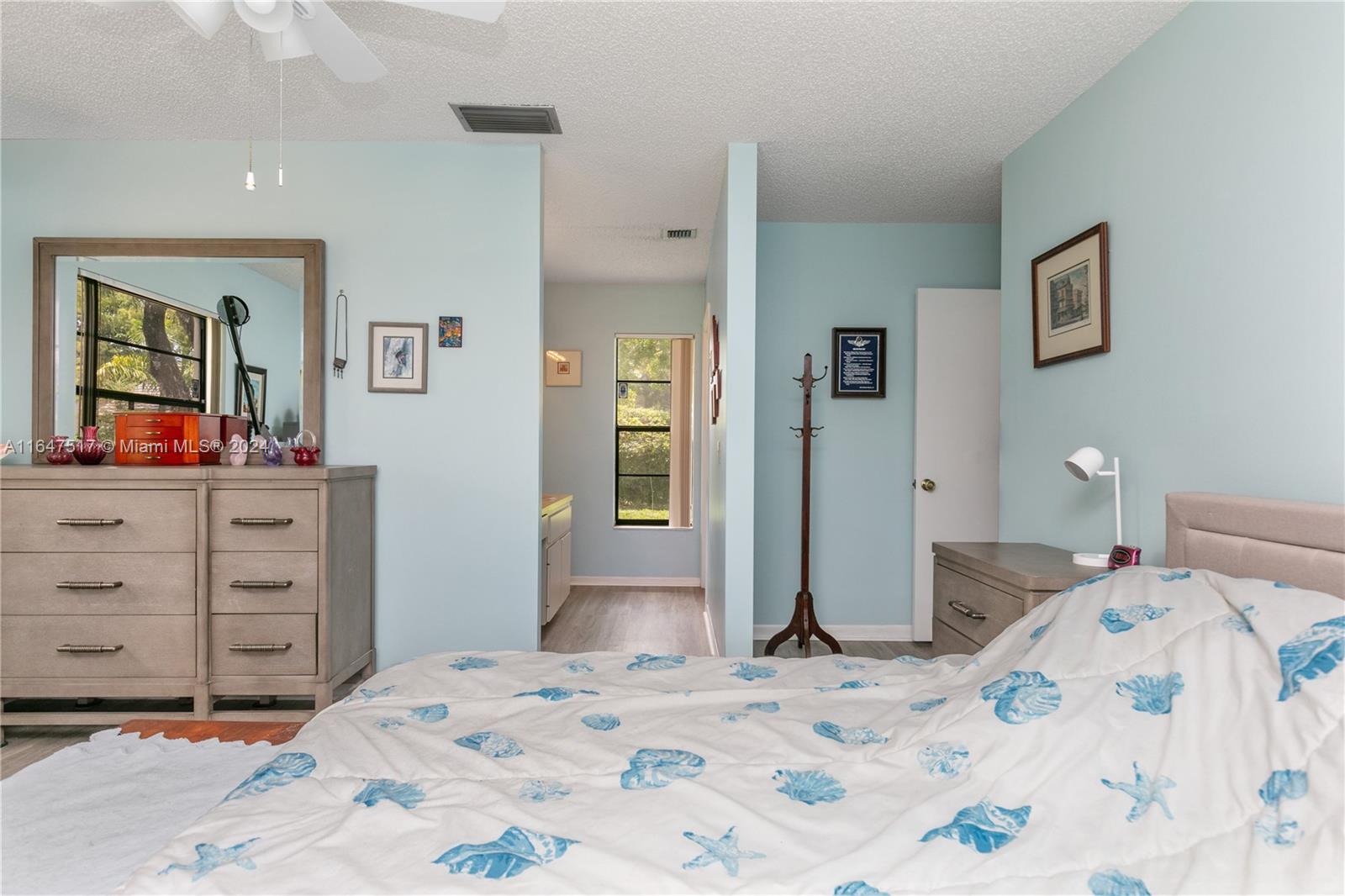 RAMBLEWOOD VILLAS - Residential