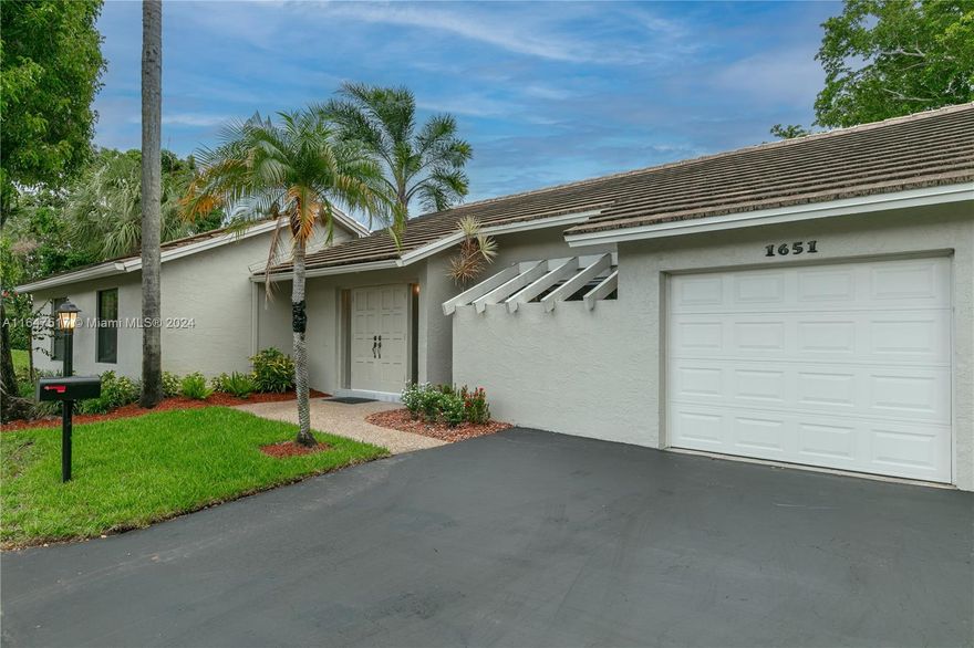 PRICE ADJUSTMENT
 Welcome to your new home in the heart of Coral Springs! This charming single-family residence boasts 2 spacious beds & 2 full baths, perfect for a small family or those looking to downsize. The home features an updated kitchen w/ modern appliances, perfect for cooking enthusiasts, &  updated flooring throughout, adding a touch of elegance & ease of maintenance.

Situated in the desirable Riverwood community, with low HOA, this home offers the best of both comfort and convenience. The roof is only 10 years old, ensuring peace of mind and durability for years to come. Coral Springs is renowned for its friendly community atmosphere, beautiful parks, and excellent schools.