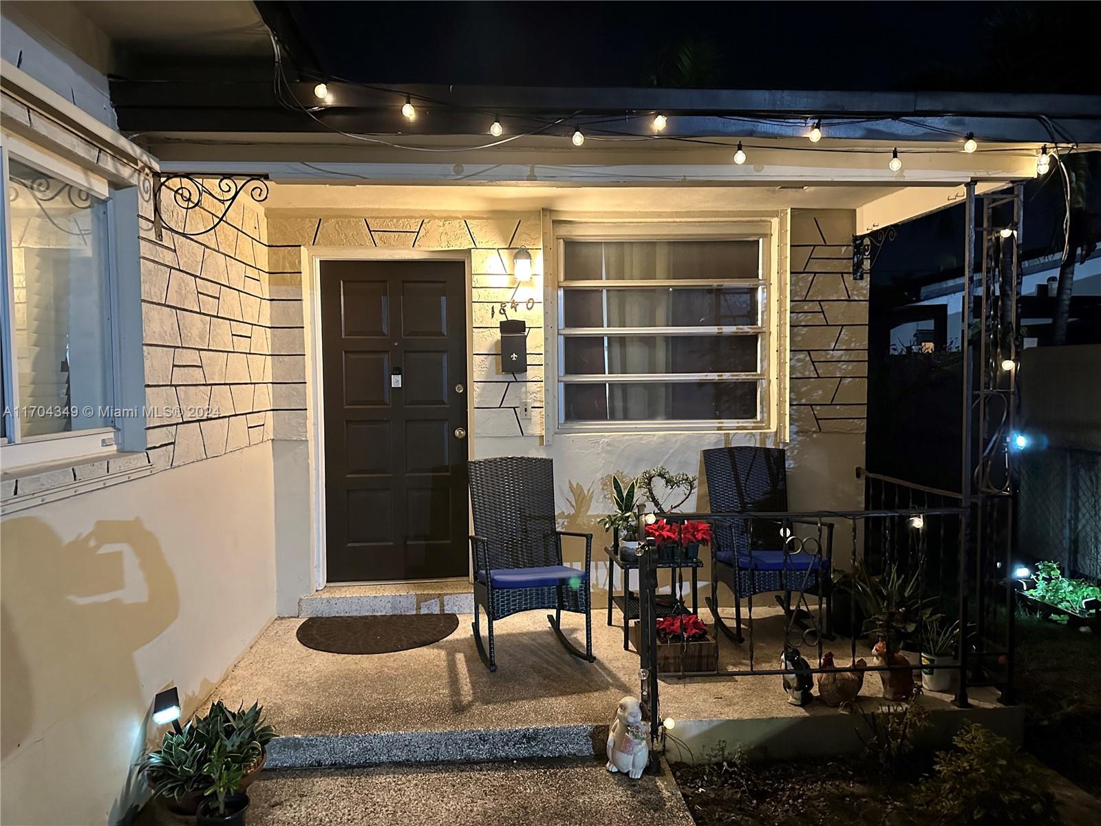 OCOEE PARK - Residential Income