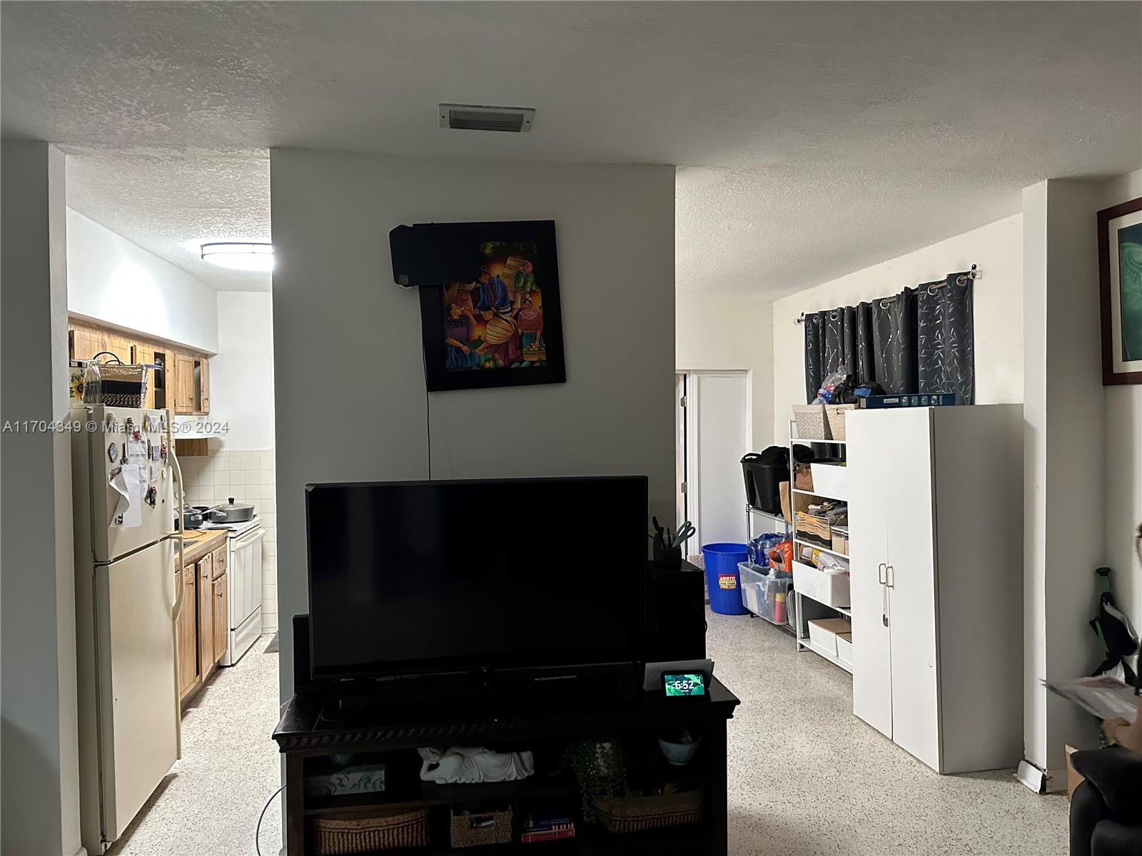 OCOEE PARK - Residential Income