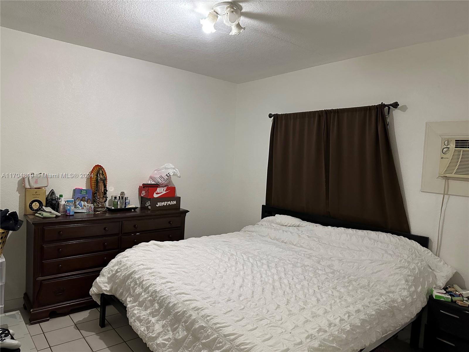 OCOEE PARK - Residential Income