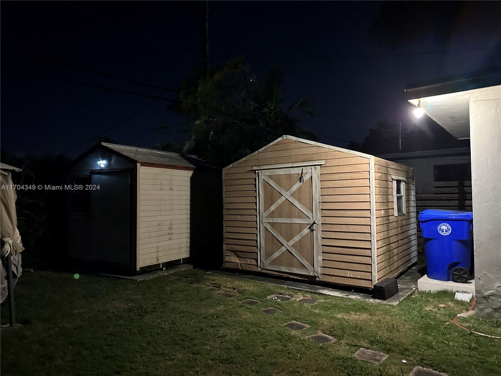 OCOEE PARK - Residential Income