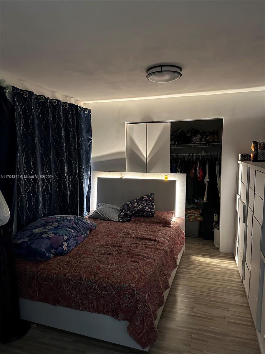 OCOEE PARK - Residential Income