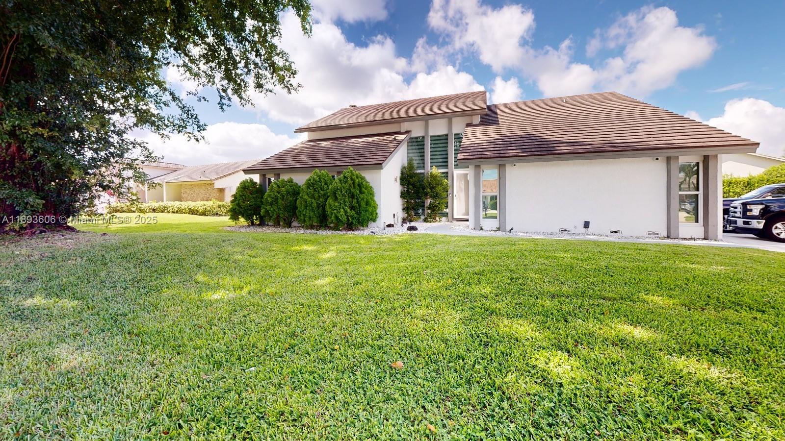 JACARANDA LAKES SECTION T - Residential