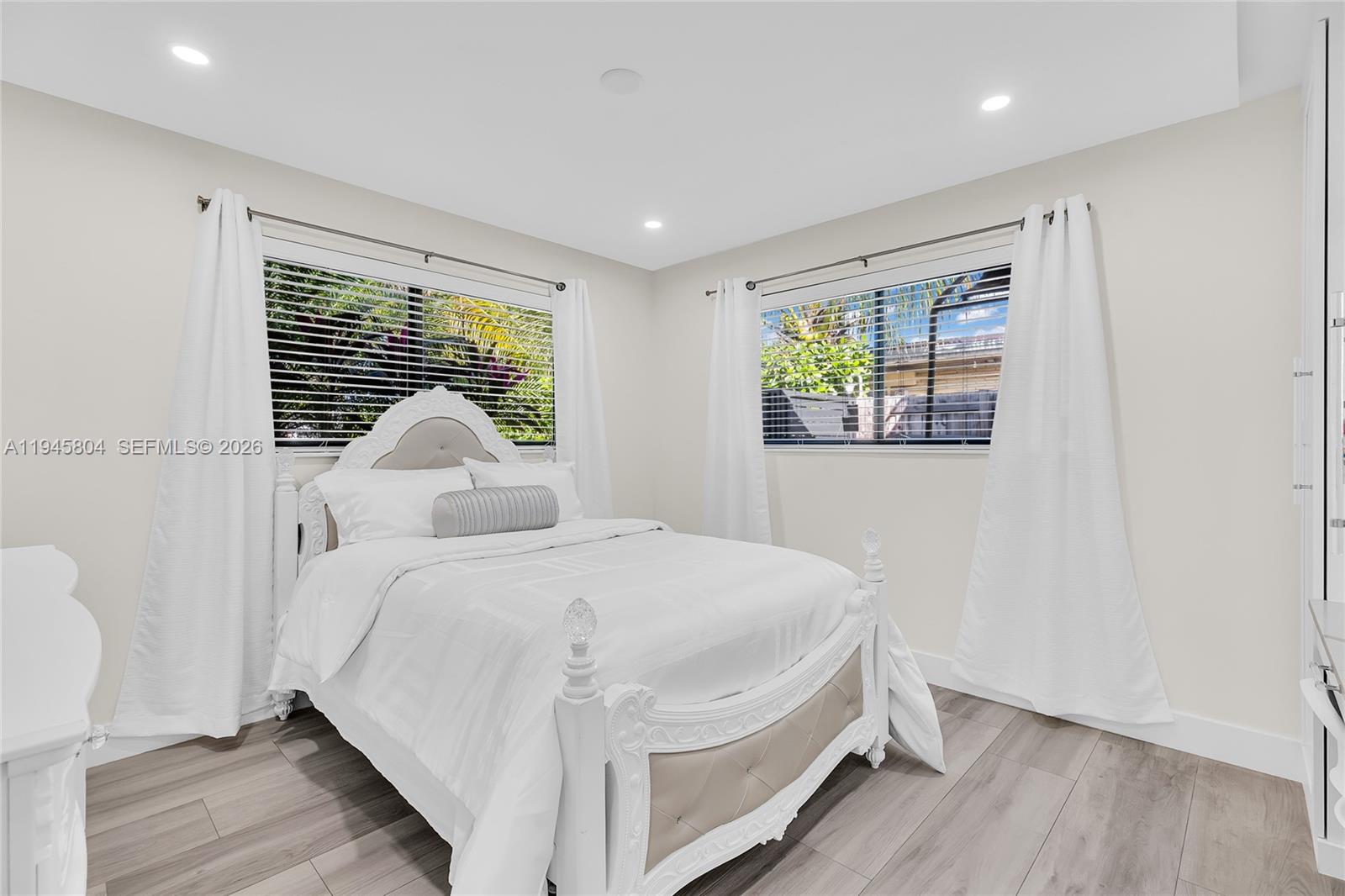 PLANTATION GARDENS SEC 5 - Residential