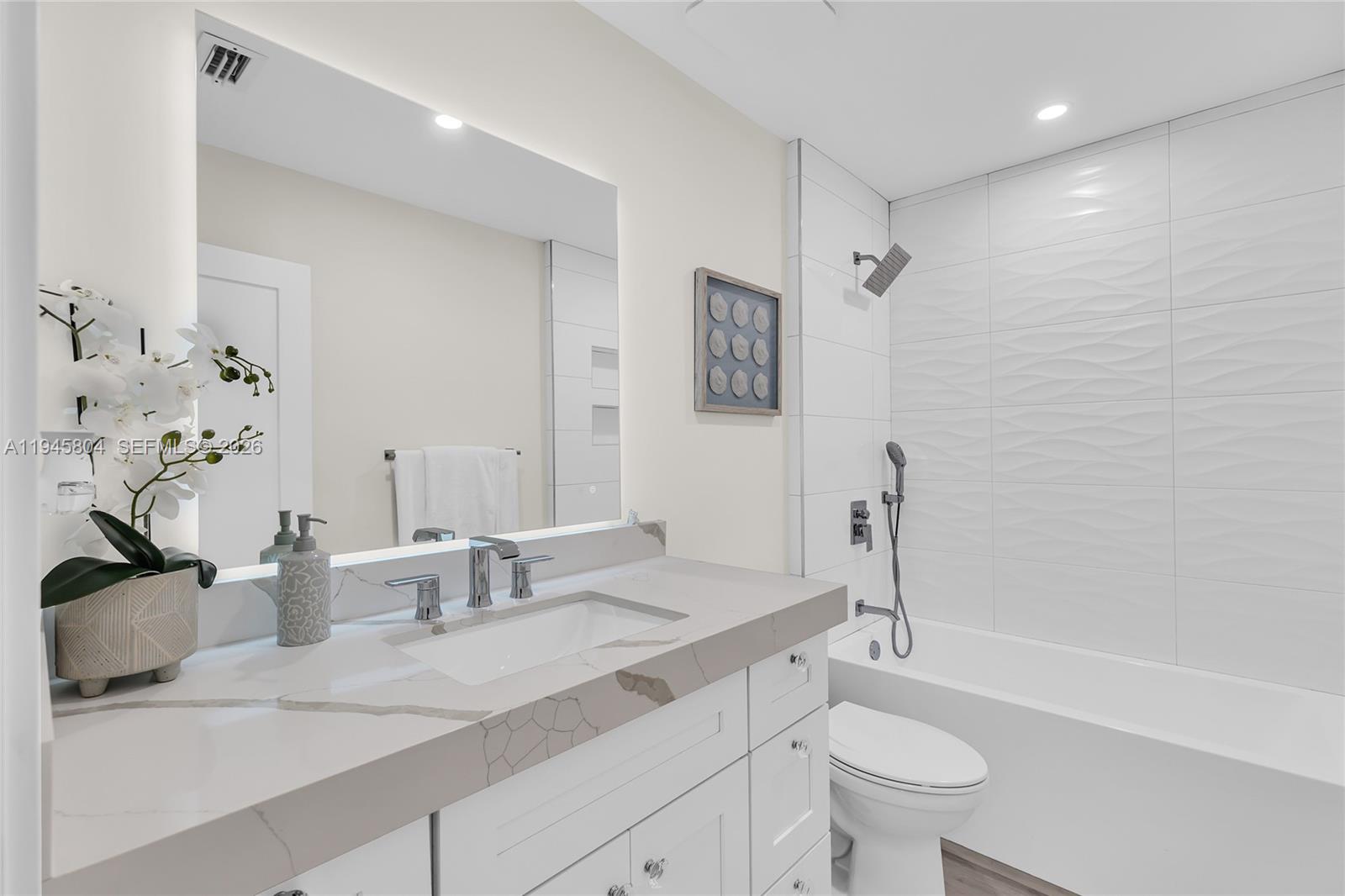 PLANTATION GARDENS SEC 5 - Residential