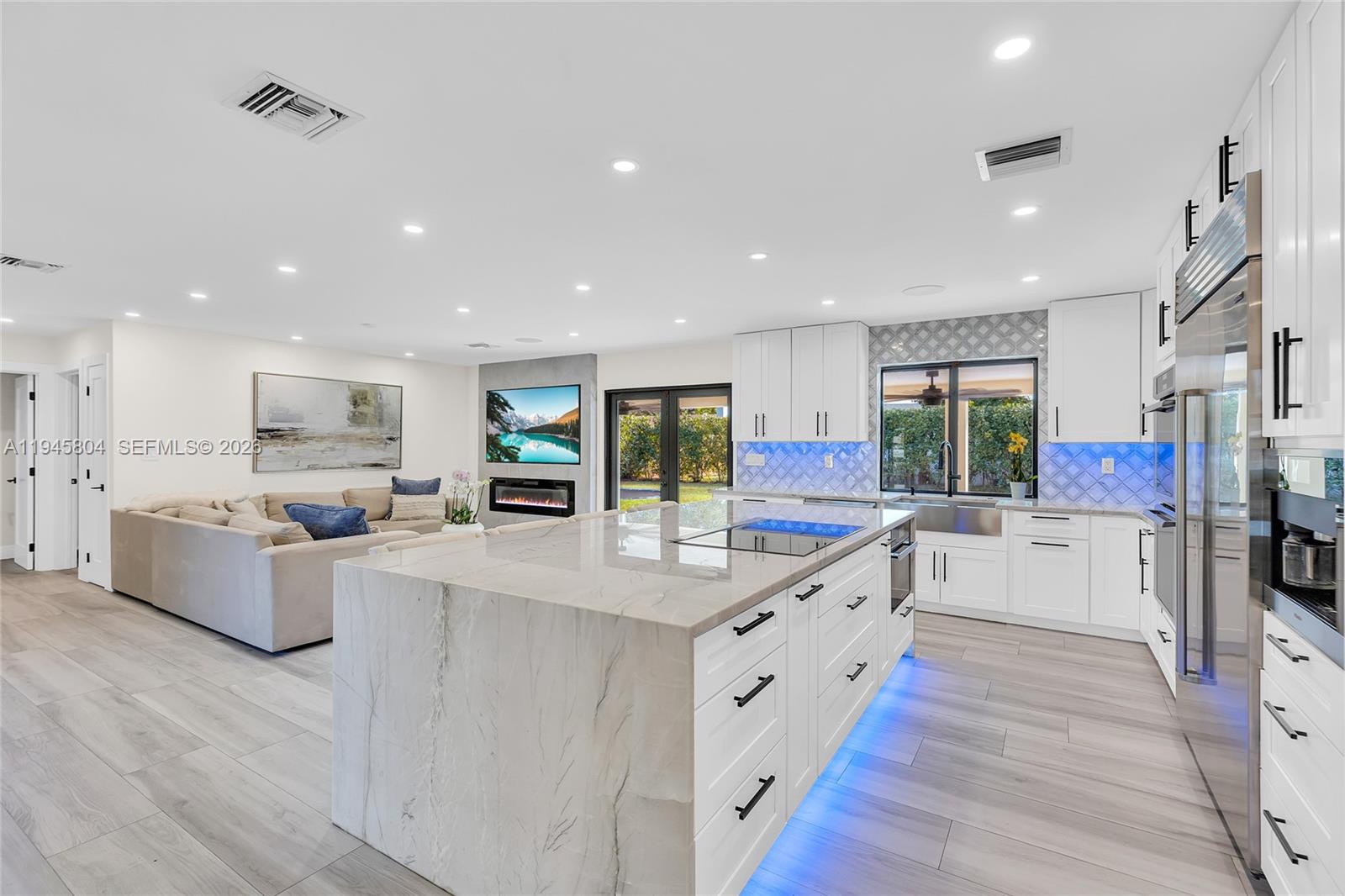 PLANTATION GARDENS SEC 5 - Residential