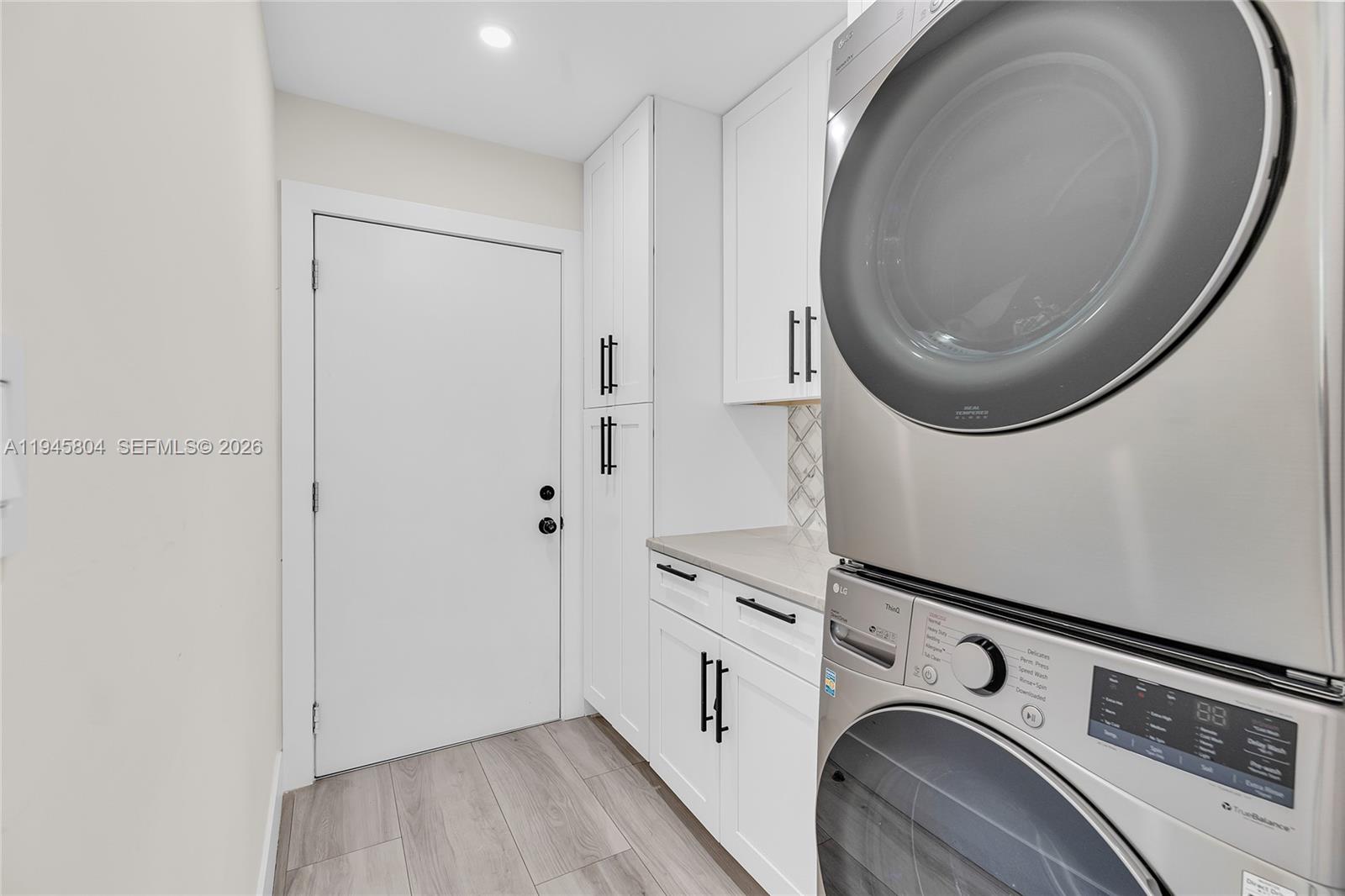 PLANTATION GARDENS SEC 5 - Residential